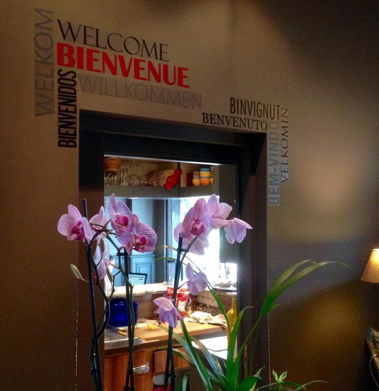 Hotel Bar Le Globe Saint-Die-des-Vosges Bagian luar foto